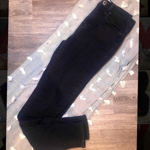 Black Skinny Jeans
